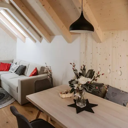 Spica - Private Parking * 크라니스카고라