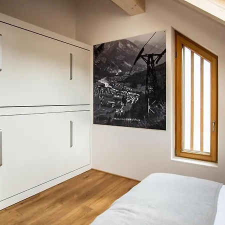 Spica - Private Parking *