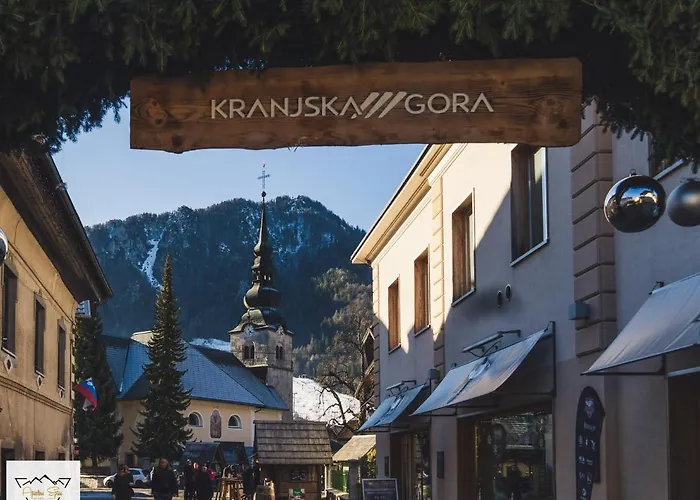 Spica - Private Parking