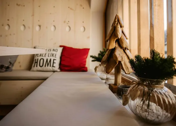 Spica - Private Parking