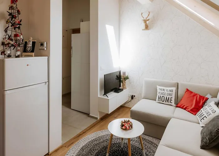 Spica - Private Parking شقة